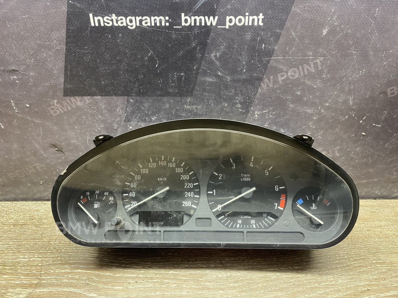 Панель приладів BMW E36 (МКПП) бензин VDO